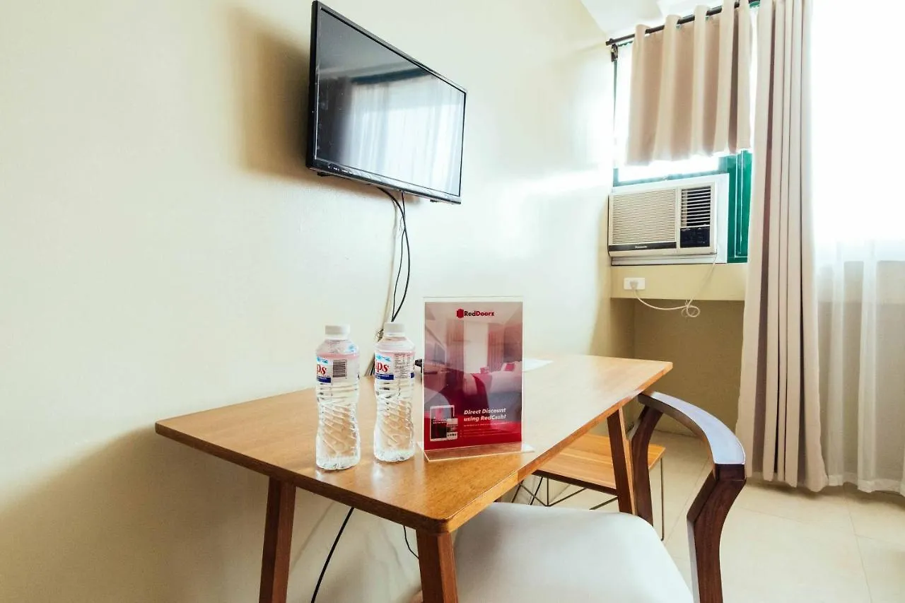 **  Reddoorz Near Osmena Highway 1 Hotel Makati City Philippines